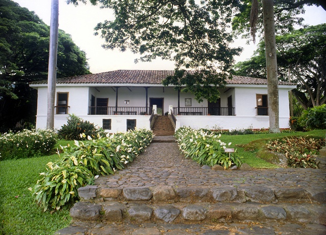 Hacienda El Para�so - El Cerrito 