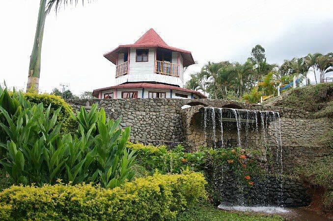 Hoteles en el Lago Calima #502 – Valle del Cauca Colombia 