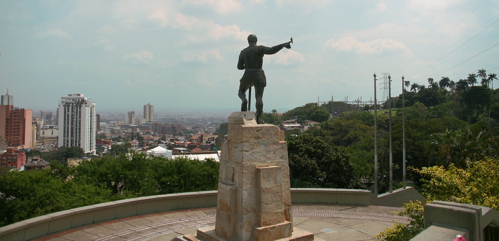 Monumento Sebastian de Belalcazar en Cali - Top 10 de los sitios turisticos de Cali, Colombia