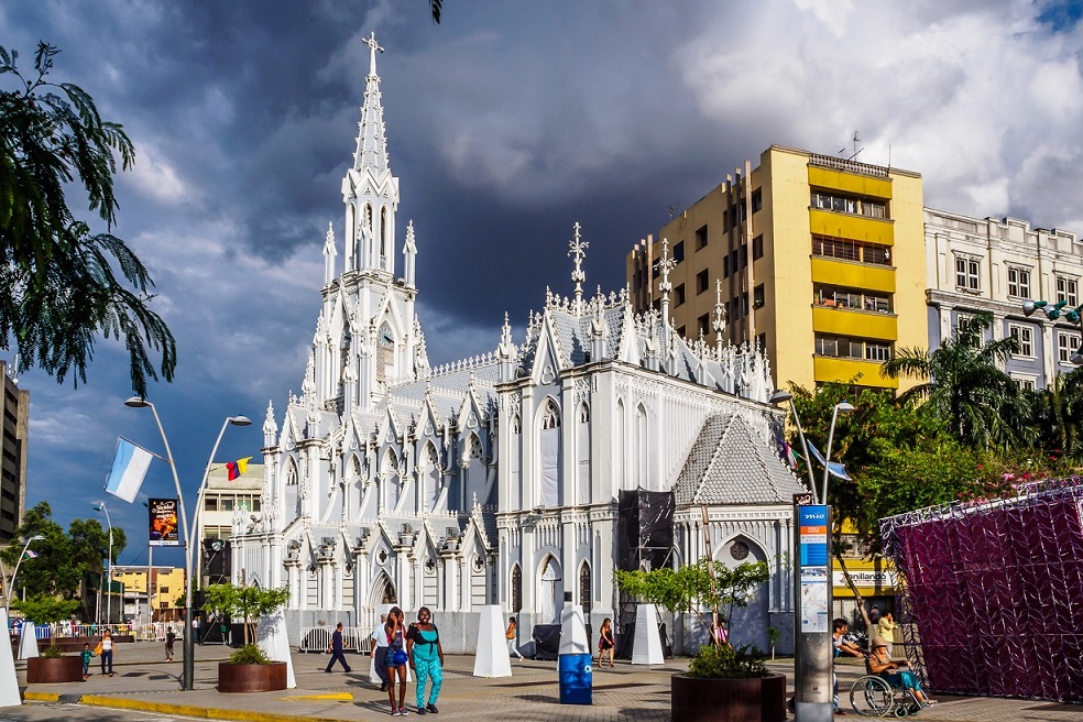 Iglesia La Ermita - Top 10 de los sitios turisticos de Cali, Colombia