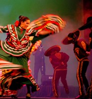 Encuentro de danzas folclóricas Mercedes Montaño